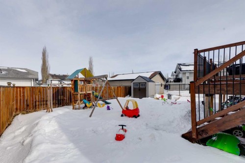 48 Hawthorn Way Ne, Olds, AB - Outdoor