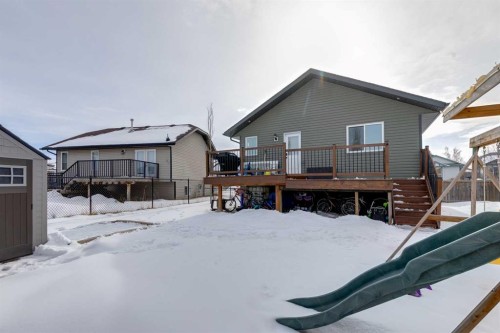 48 Hawthorn Way Ne, Olds, AB - Outdoor With Deck Patio Veranda With Exterior