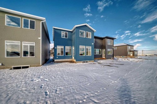 374 Corner Glen Way Ne, Calgary, AB - Outdoor