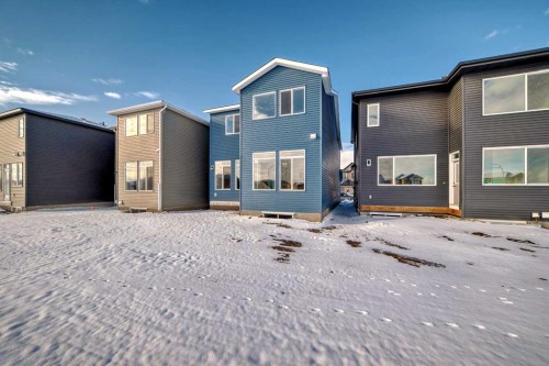 374 Corner Glen Way Ne, Calgary, AB - Outdoor