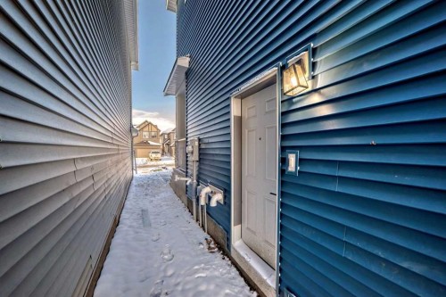 374 Corner Glen Way Ne, Calgary, AB - Outdoor