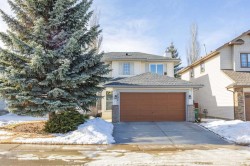 292 Douglas Ridge Close SE Calgary, AB T2Z 2M4