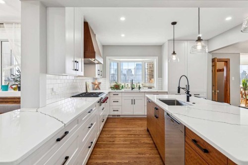 228 Crescent Road Nw, Calgary, AB - Indoor Photo Showing Kitchen With Upgraded Kitchen