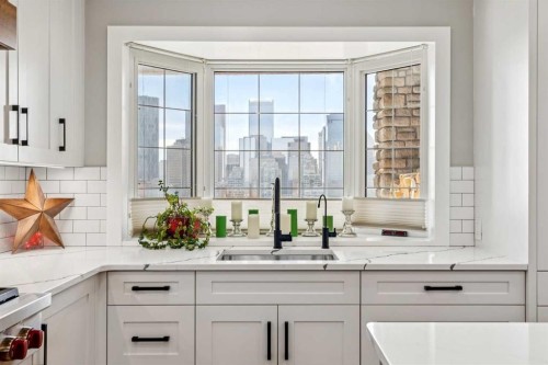 228 Crescent Road Nw, Calgary, AB - Indoor