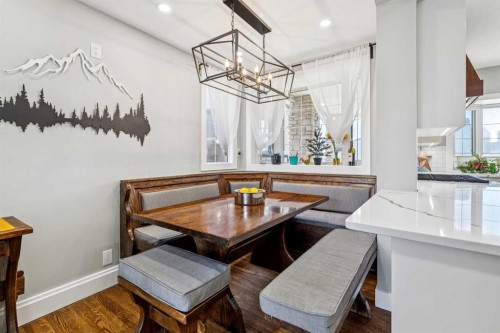 228 Crescent Road Nw, Calgary, AB - Indoor Photo Showing Dining Room