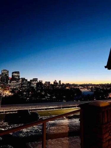 228 Crescent Road Nw, Calgary, AB - Outdoor With View