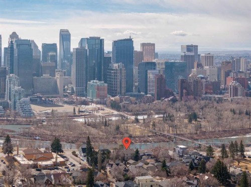 228 Crescent Road Nw, Calgary, AB - Outdoor With View