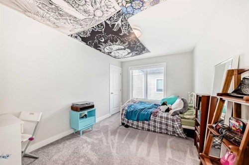 294 Canals Crossing Sw, Airdrie, AB - Indoor Photo Showing Bedroom