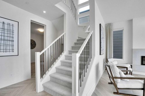 195 Lucas Common Nw, Calgary, AB - Indoor Photo Showing Other Room