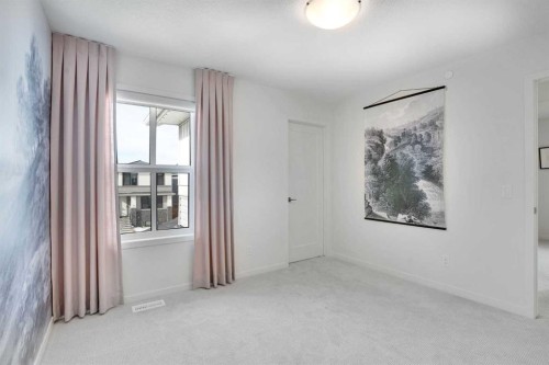 195 Lucas Common Nw, Calgary, AB - Indoor Photo Showing Other Room