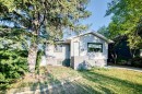 820 9A Street Ne, Calgary, AB  - Outdoor 