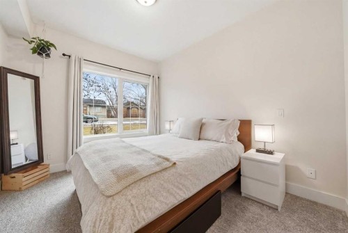 103-201 20 Avenue Ne, Calgary, AB - Indoor Photo Showing Bedroom