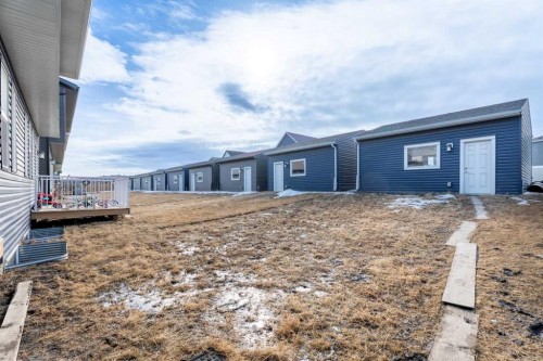 17 Creekstone Drive Sw, Calgary, AB 
