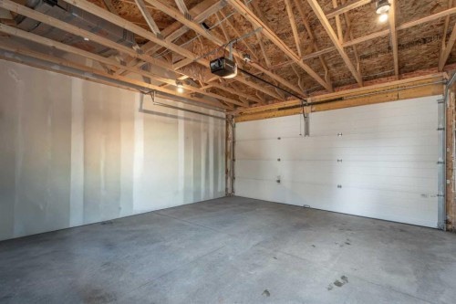 17 Creekstone Drive Sw, Calgary, AB 
