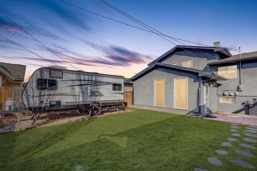 11 Foley Road Se, Calgary, AB - Outdoor