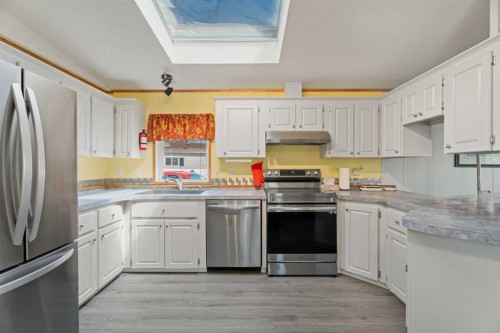 22 Doubletree Way, Strathmore, AB 