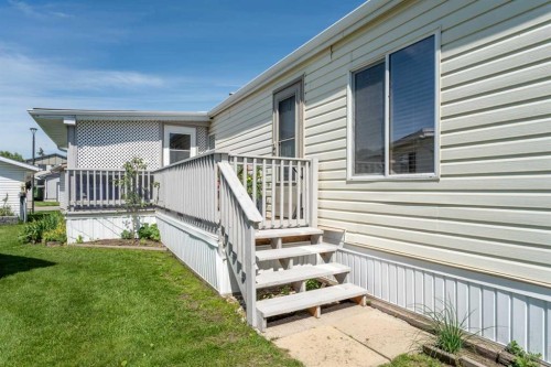 22 Doubletree Way, Strathmore, AB 