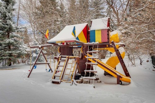 2210 12 Street Sw, Calgary, AB - Outdoor