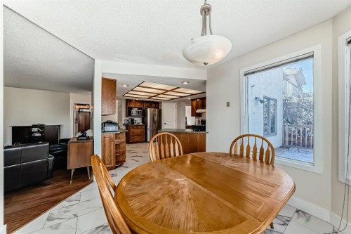 320 Sunmills Drive Se, Calgary, AB - Indoor Photo Showing Dining Room
