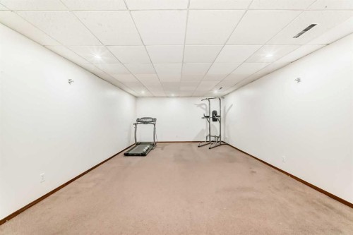 320 Sunmills Drive Se, Calgary, AB - Indoor Photo Showing Other Room