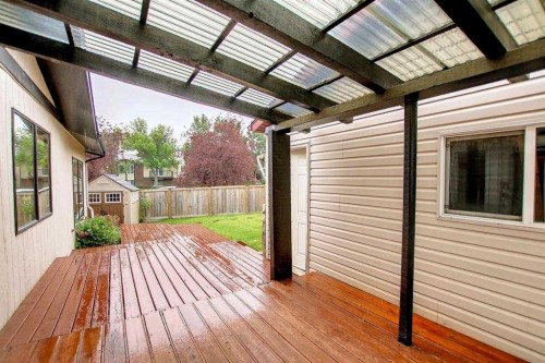 3 Berwick Crescent Nw, Calgary, AB 