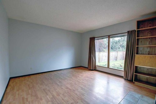 3 Berwick Crescent Nw, Calgary, AB 