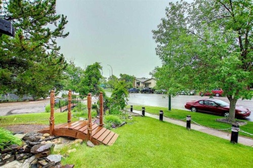 3 Berwick Crescent Nw, Calgary, AB 