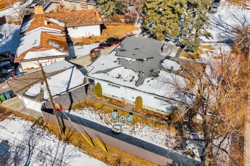 8043 Elbow Drive Sw, Calgary, AB - Outdoor