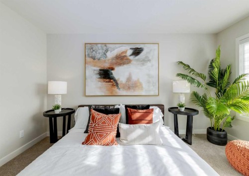 320 Edgefield Close, Strathmore, AB - Indoor Photo Showing Bedroom