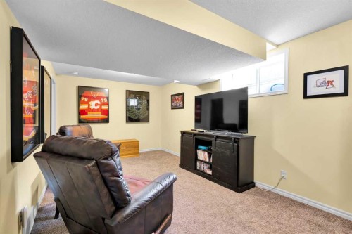 2 Saddleland Way Ne, Calgary, AB - Indoor