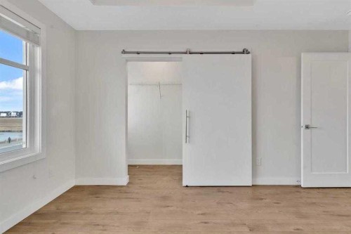 6323 128 Avenue Ne, Calgary, AB - Indoor Photo Showing Other Room