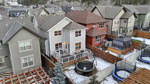 10 Riviera Place, Cochrane, AB - Outdoor