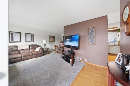 336 Whiteview Close Ne, Calgary, AB 