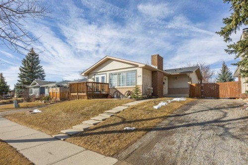 317 Banister Drive  Okotoks, AB T1S 1E4