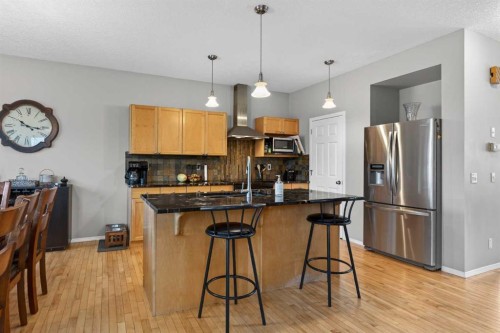 389 Elgin Way Se, Calgary, AB - Indoor Photo Showing Kitchen With Stainless Steel Kitchen