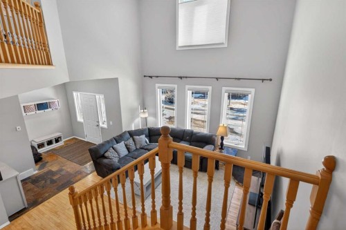 389 Elgin Way Se, Calgary, AB - Indoor Photo Showing Other Room