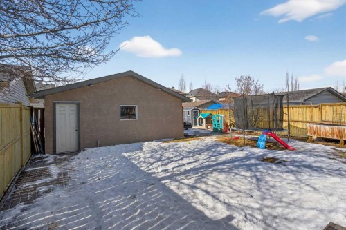 389 Elgin Way Se, Calgary, AB - Outdoor