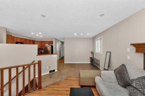 246 Saddlebrook Way Ne, Calgary, AB - Indoor