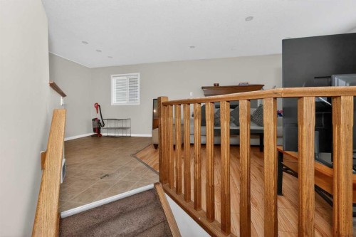 246 Saddlebrook Way Ne, Calgary, AB - Indoor Photo Showing Other Room