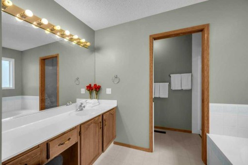 240 Arbour Ridge Way Nw, Calgary, AB - Indoor Photo Showing Bathroom