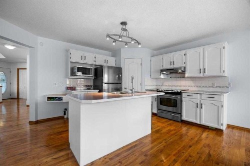 240 Arbour Ridge Way Nw, Calgary, AB - Indoor Photo Showing Kitchen With Upgraded Kitchen