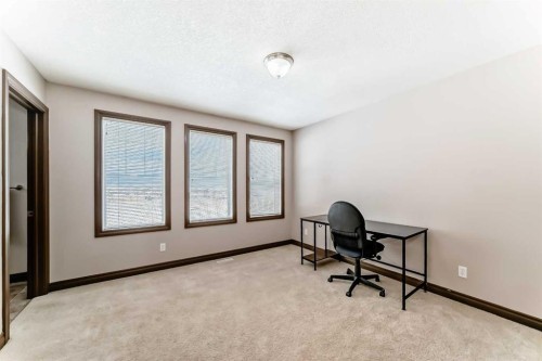 35 Tucker Circle, Okotoks, AB - Indoor