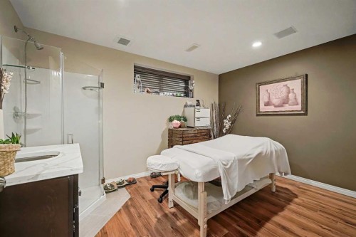 12 Tarawood Grove Ne, Calgary, AB - Indoor