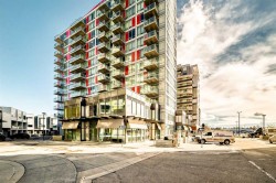 412-10 brentwood Common NW Calgary, AB T2L 2L6
