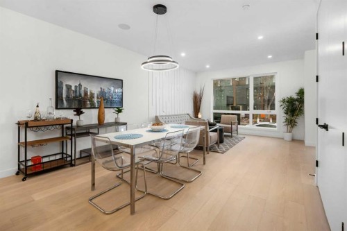 3719 14A Street Sw, Calgary, AB - Indoor