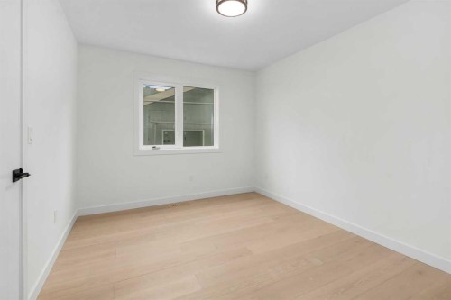3719 14A Street Sw, Calgary, AB - Indoor Photo Showing Other Room