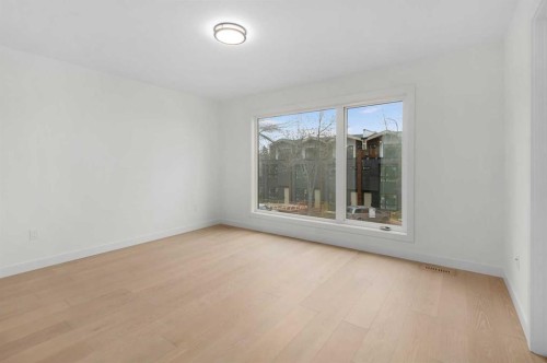 3719 14A Street Sw, Calgary, AB - Indoor Photo Showing Other Room