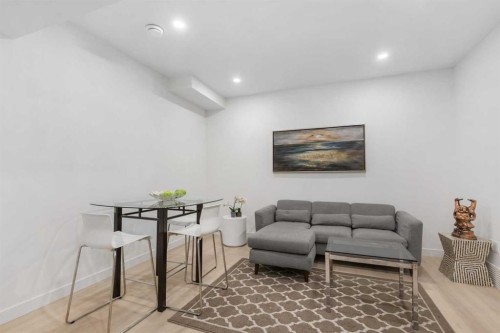 3719 14A Street Sw, Calgary, AB - Indoor