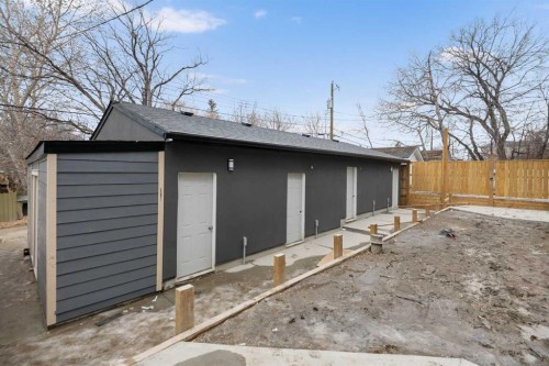 3719 14A Street Sw, Calgary, AB - Outdoor