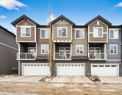 11 Nolan Hill Boulevard NW Calgary, AB T3R 0S5